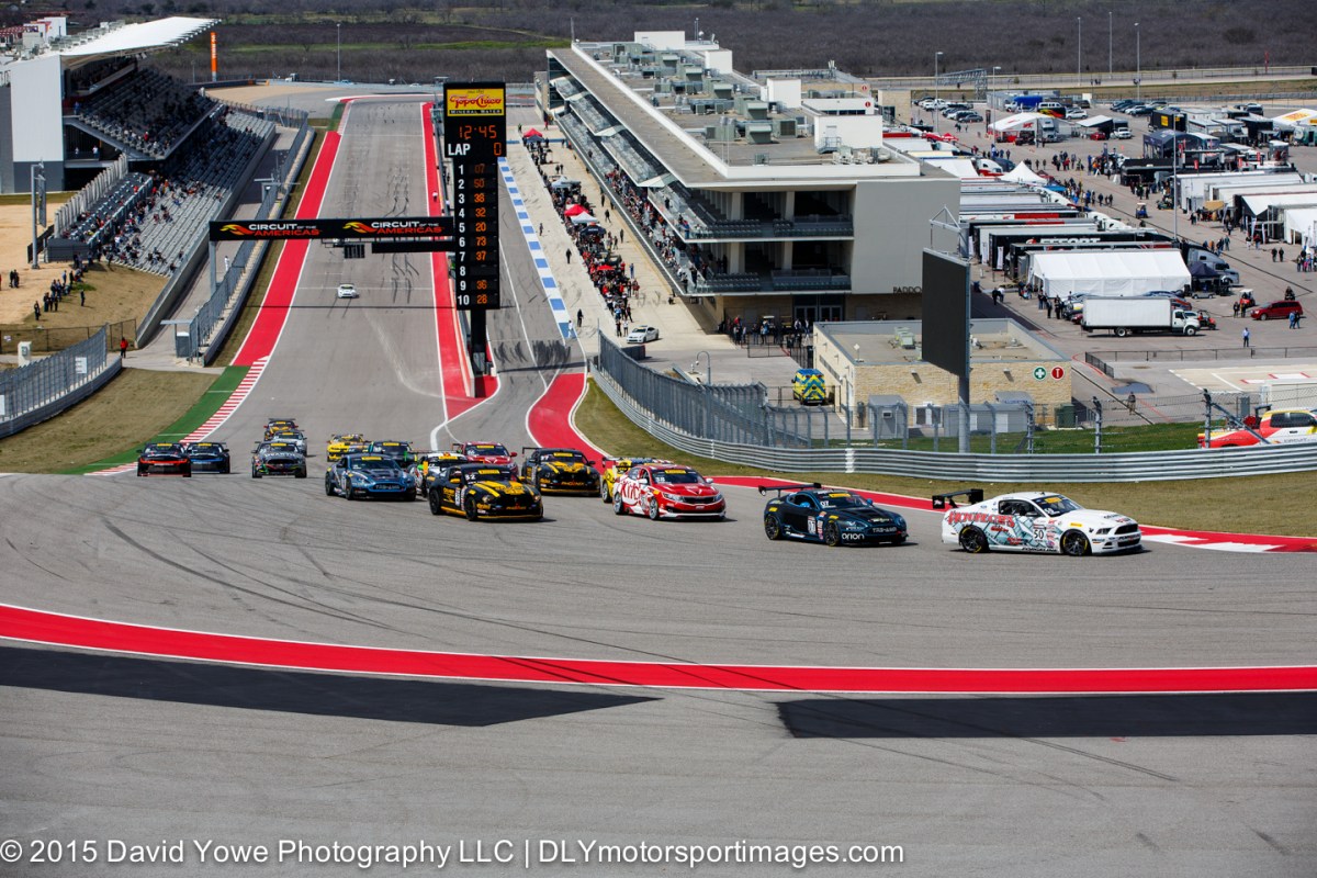 2015 COTA (GTS Race #1 start)