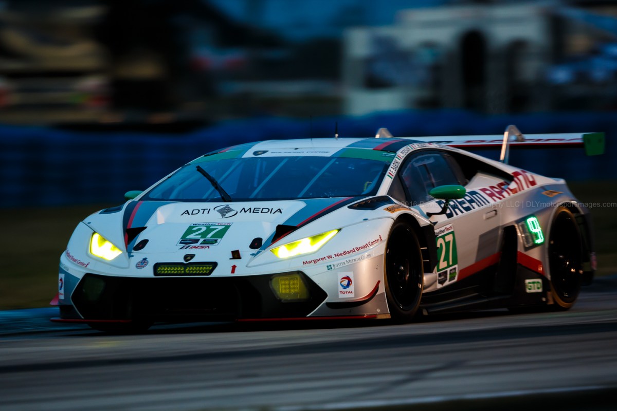 2016 Sebring (HC7A1937)